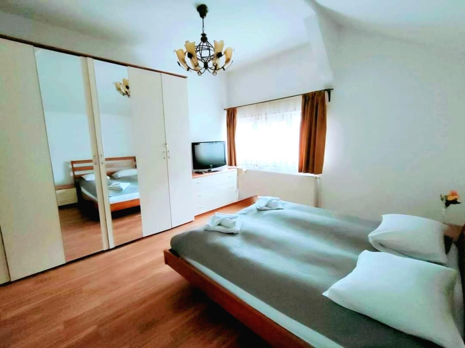 Pensiunea Cerbul - Valea Dobarlaului Dış mekan fotoğraf