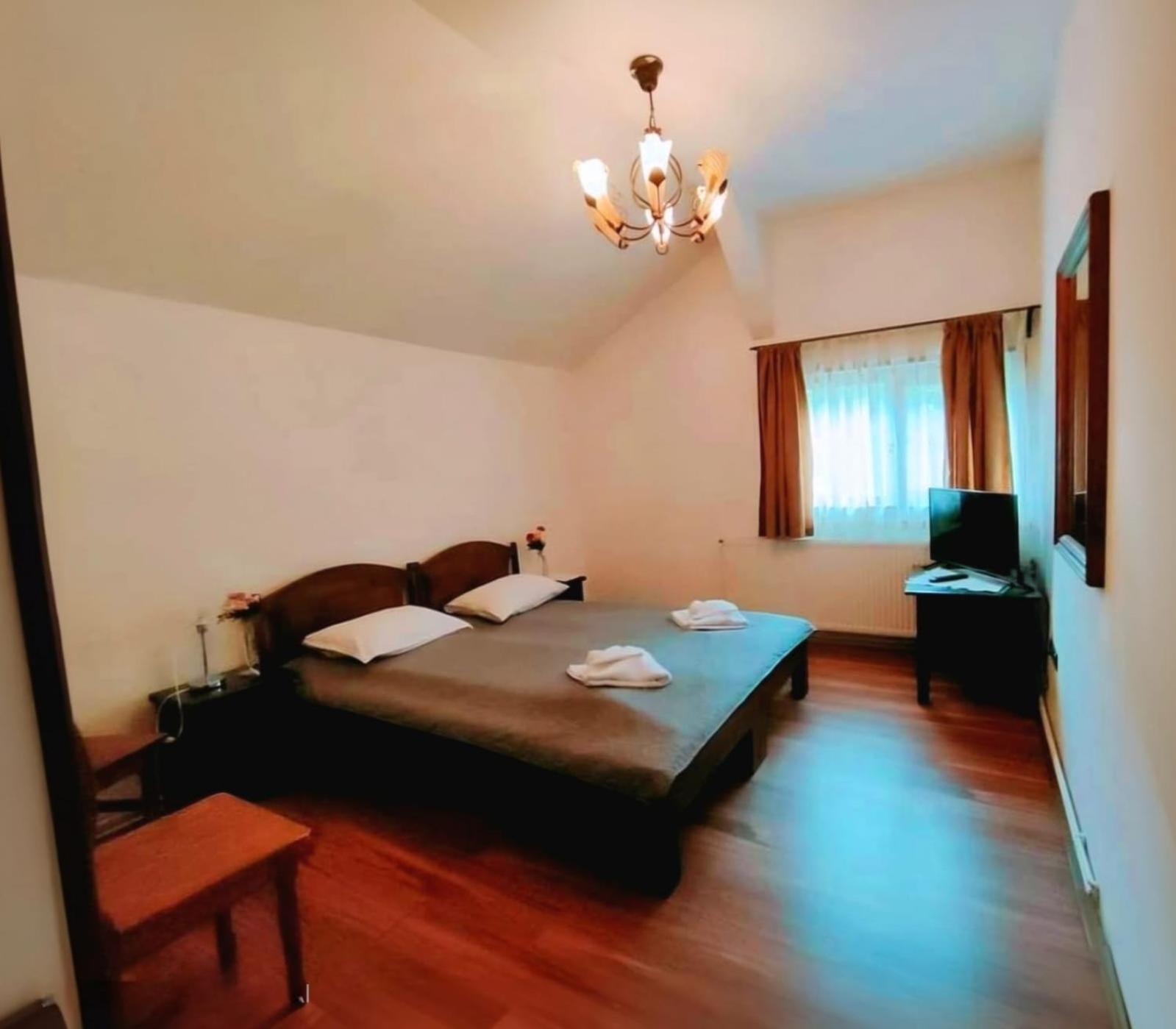 Pensiunea Cerbul - Valea Dobarlaului Dış mekan fotoğraf